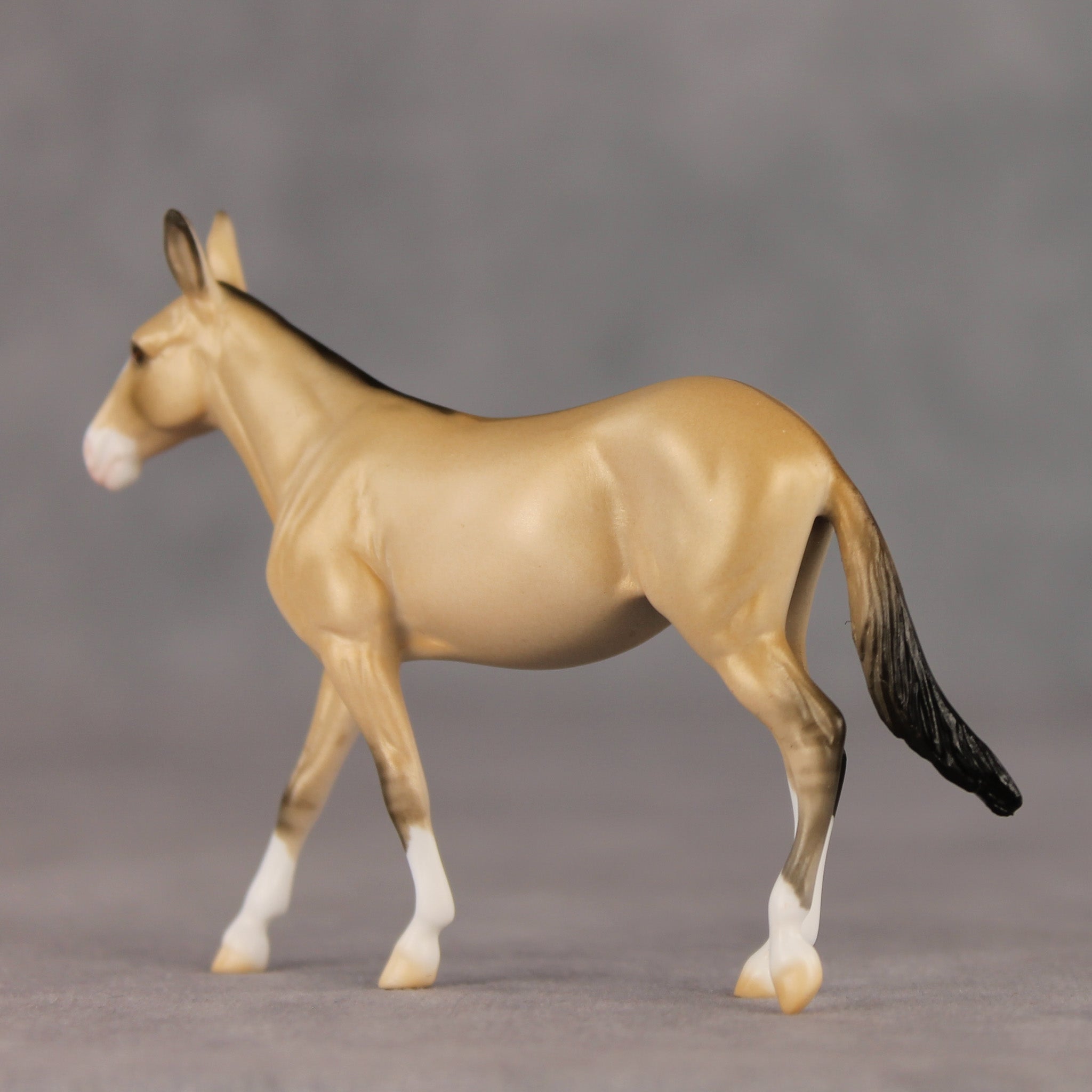 Guidebook OOAK Chip Mule by Ellen Robbins SHCF26