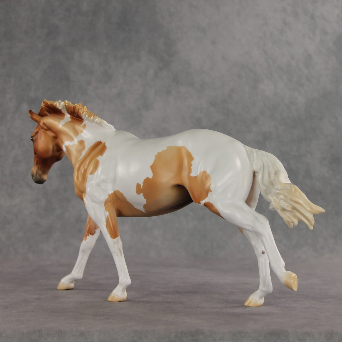 Heza Runner OOAK FCM Remington by Jess Hamill VV26