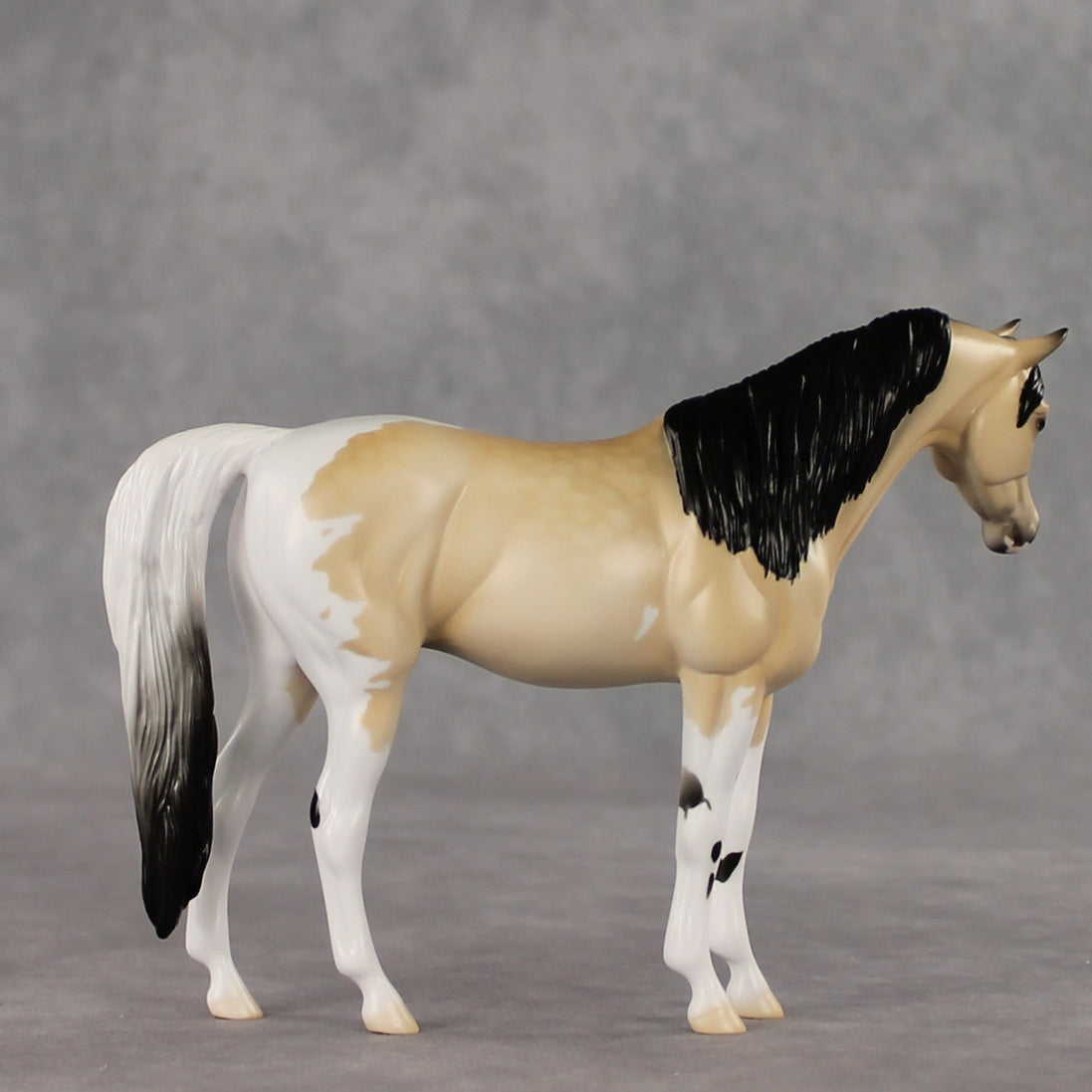 Honey Cake OOAK Pebble Arabian Mare by Ellen Robbins VV26