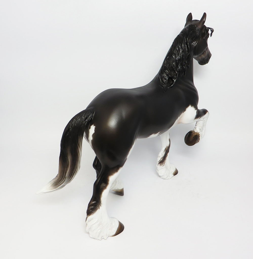 WARLOCK~OOAK LIVER CHESTNUT PINTO TROTTING DRAFTER MODEL HORSE 10/27/17