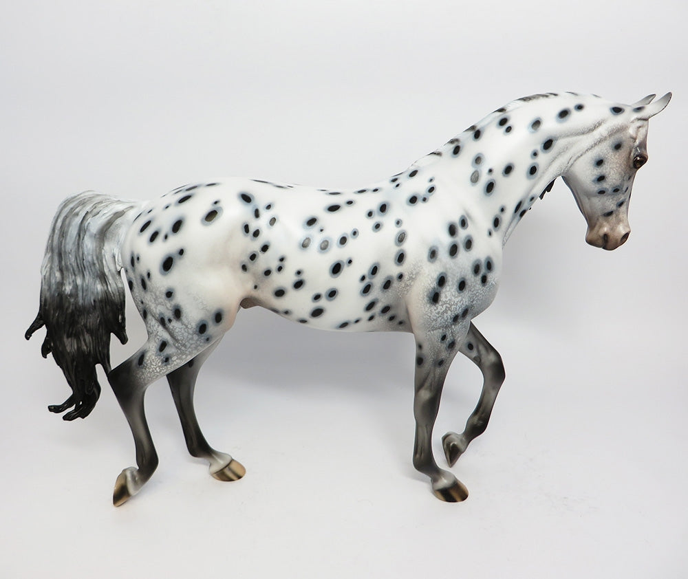 ORB~LOUD APPALOOSA THOROUGHBRED MODEL HORSE BY DAWN QUICK 10/27/17