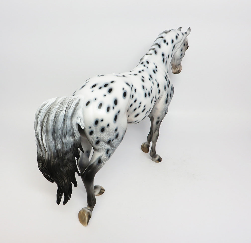 ORB~LOUD APPALOOSA THOROUGHBRED MODEL HORSE BY DAWN QUICK 10/27/17