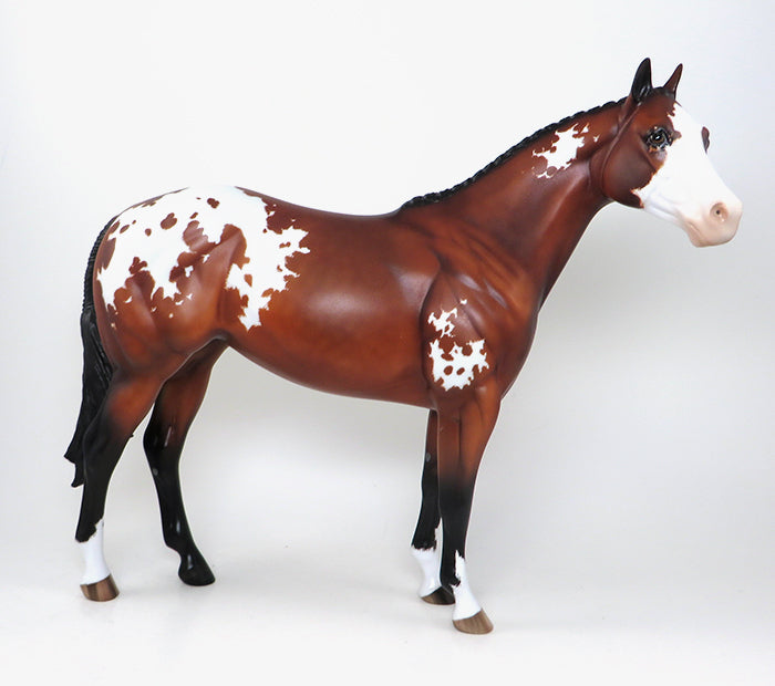 bay etched paint ish model horse