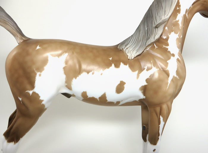 IVES-OOAK-ETCHED-PALOMINO PAINT ARABIAN MODEL HORSE 12/28