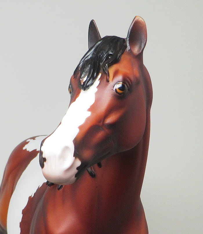  ISH MODEL HORSE