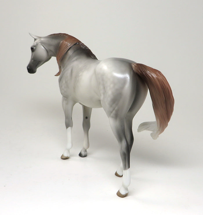 PEBBLES MODEL HORSE