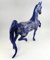 CRISP-OOAK SNOWFLAKE DECORATOR SADDLEBRED MODEL HORSE BY DAWN QUICK 11/23/16