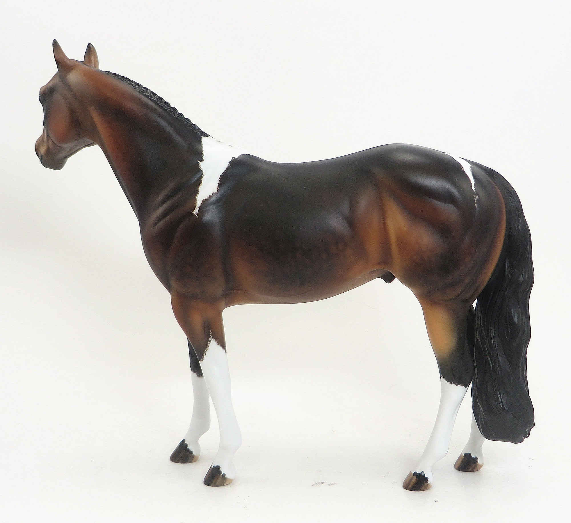 BEESWAX - Dark BAY PAINT-ISH- LE-6- 9/11