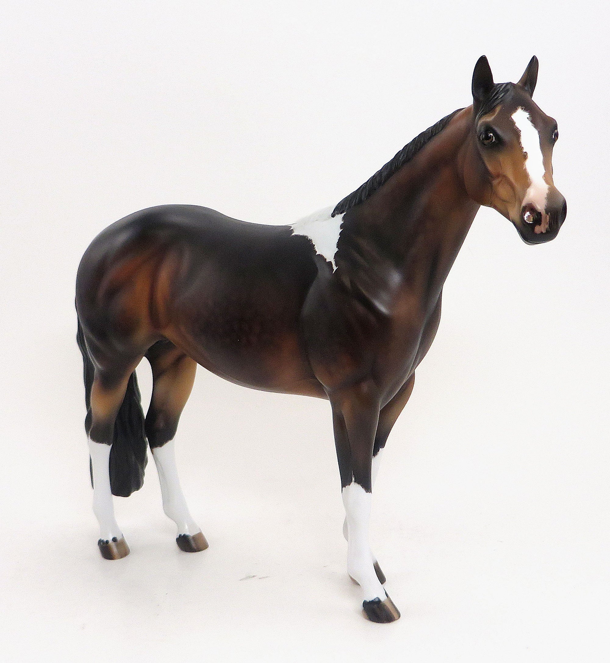 BEESWAX - Dark BAY PAINT-ISH- LE-6- 9/11