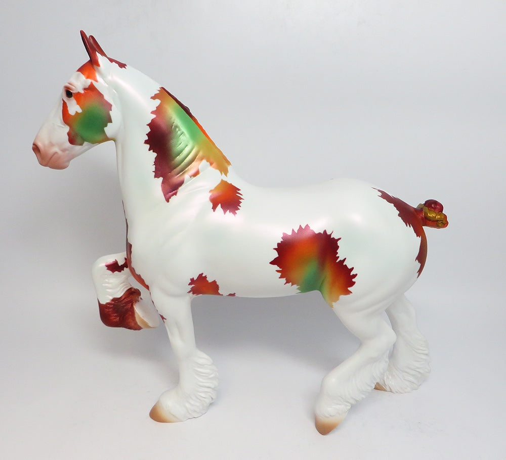AMUR~OOAK FALL TROTTING DRAFTER MODEL HORSE 11/1/17