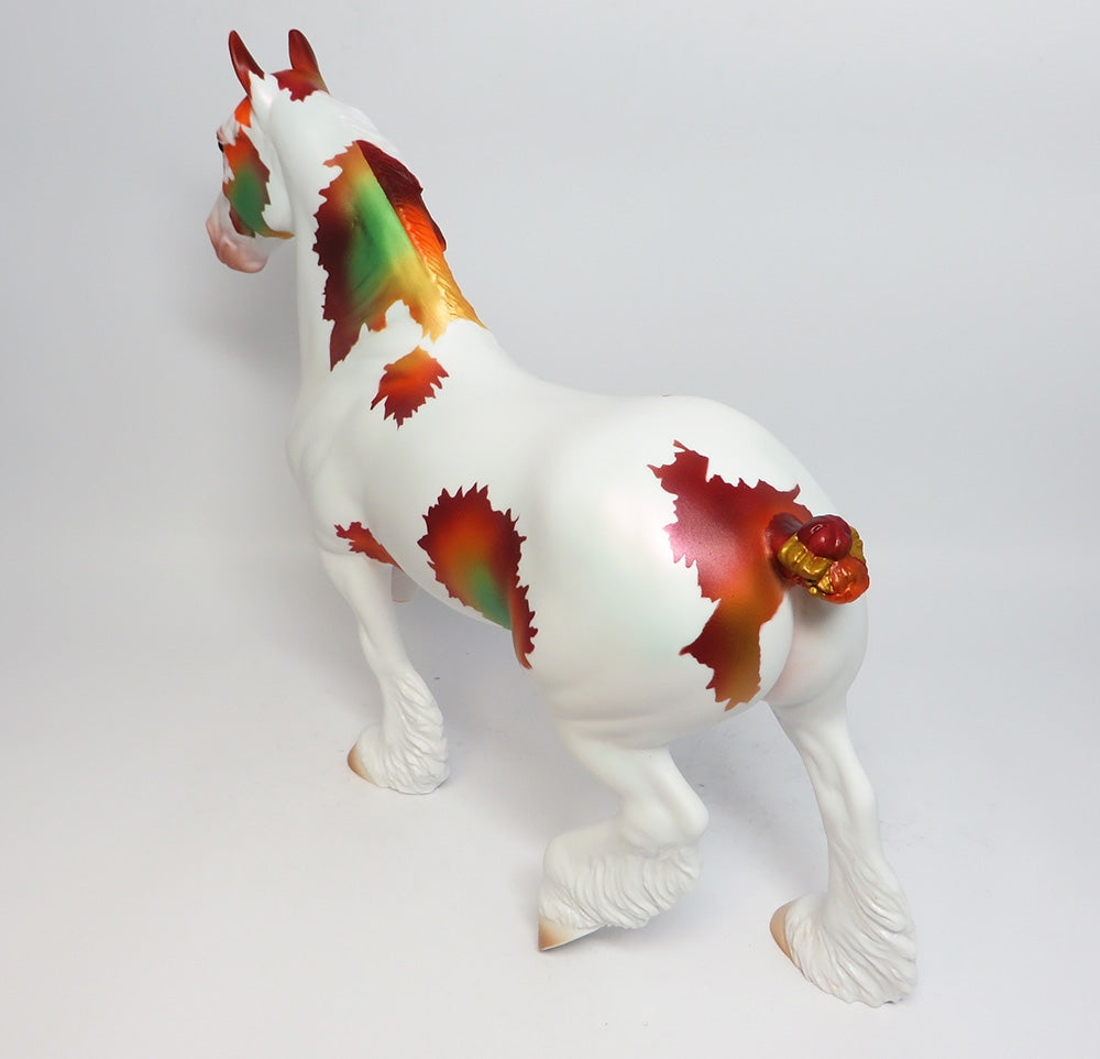 AMUR~OOAK FALL TROTTING DRAFTER MODEL HORSE 11/1/17