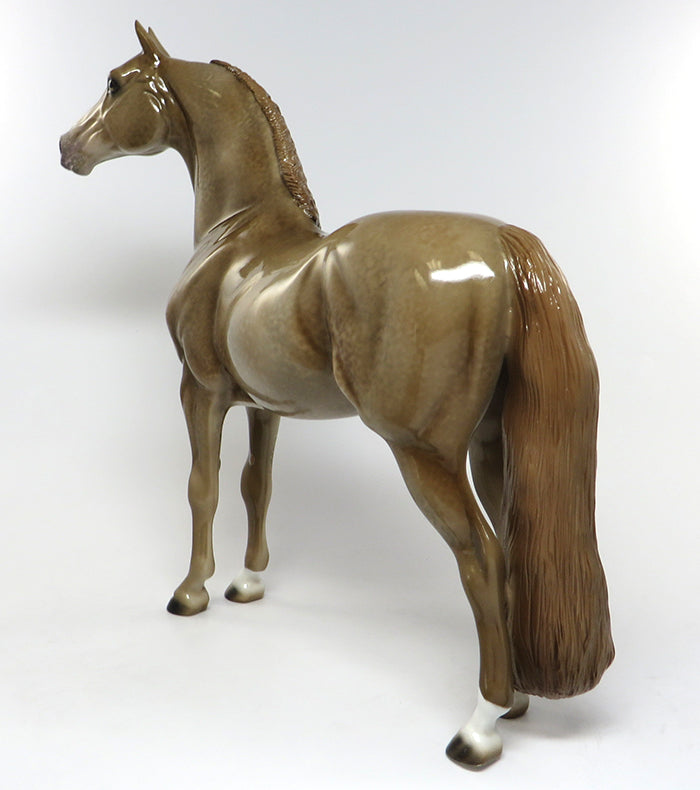 HAGEN-OOAK CHAMPAGNE MORGAN MODEL HORSE 6/15