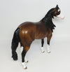 DELUXE CHOCOLATE-OOAK BAY PAINT ISH MODEL HORSE 4/24
