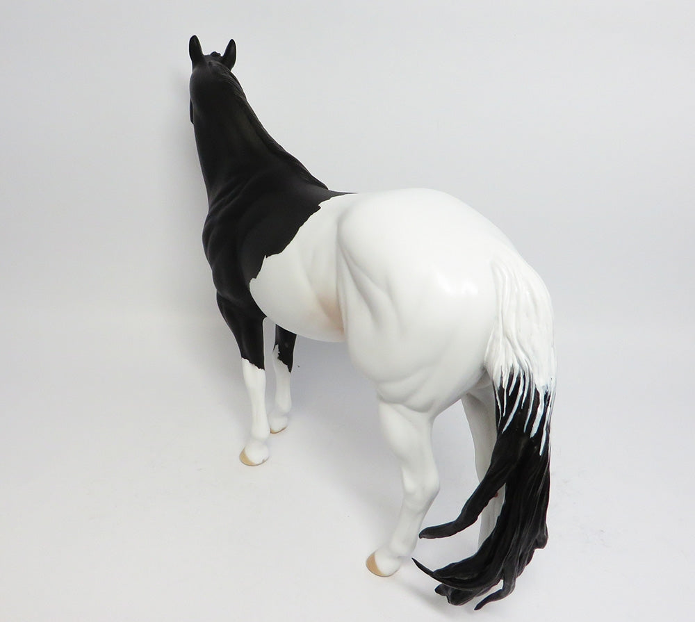 PALMER-OOAK PAINT ISH MODEL HORSE 11/1317