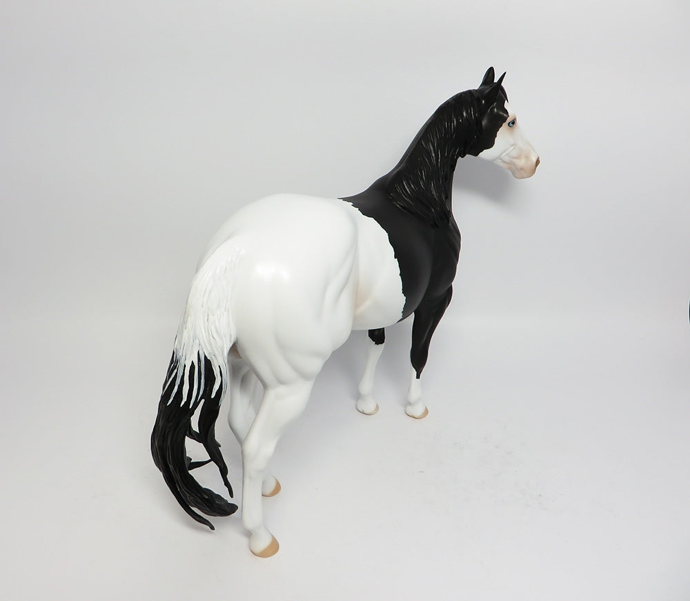PALMER-OOAK PAINT ISH MODEL HORSE 11/1317