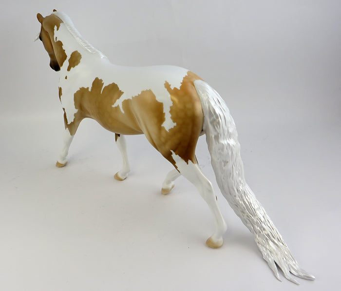 SOPHISTIGOLD ONLY-OOAK PALOMINO PAINT MODEL HORSE 11/23/16