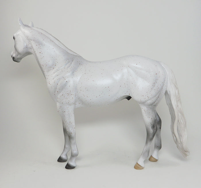 MOON DUST-OOAK-FLEABIT GREY ISH MODEL HORSE-12/29