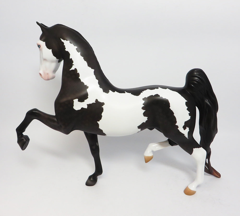JOUSTER-OOAK BLACK PINTO SADDLEBRED MODEL HORSE WHS 2017