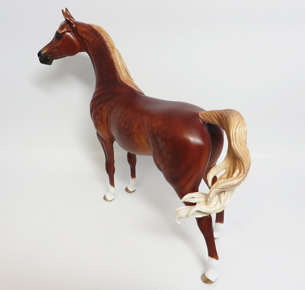 SNICKERDOODLE-OOAK STAR DAPPLE CHESTNUT ARABIAN BY SHERYL LEISURE MODEL HORSE 11/13/17