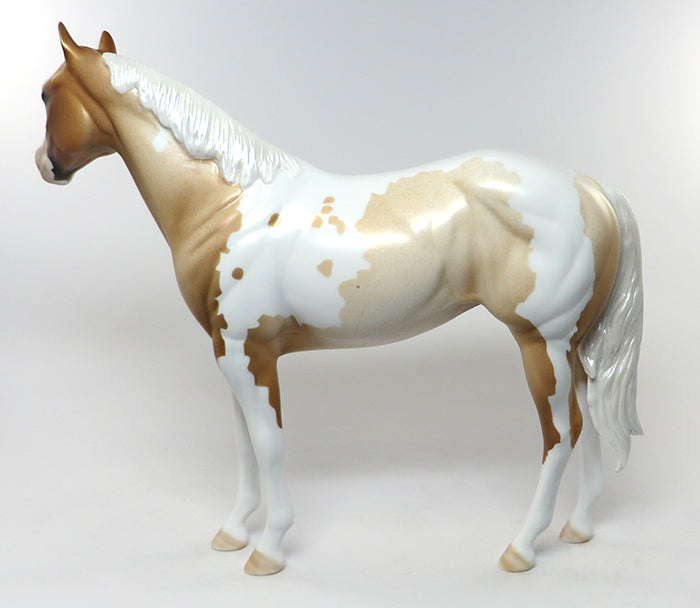 TRICKY ZIPPER-OOAK PALOMINO ROAN ISH MARE MODEL HORSE 6/23