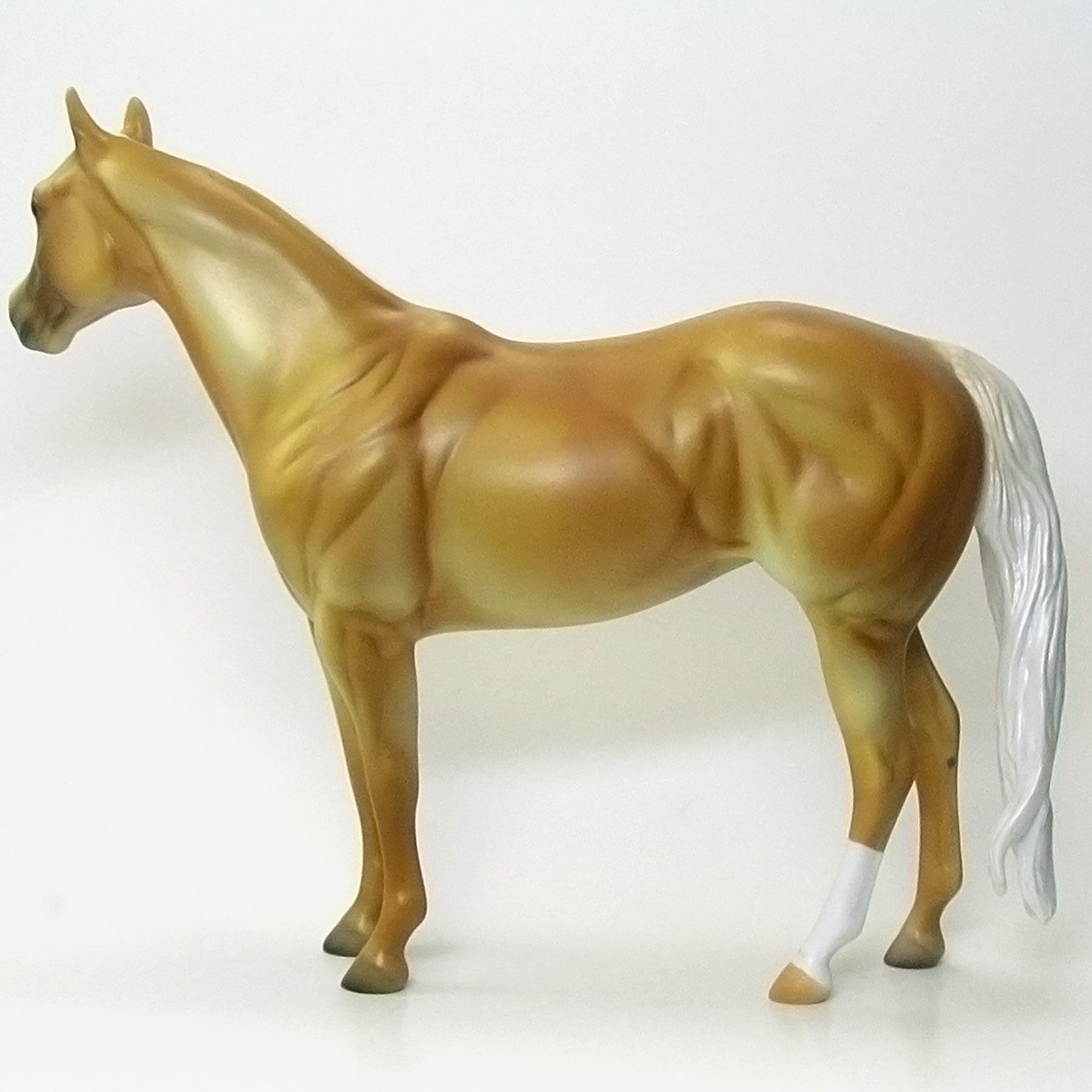 GOLDIE - OOAK Palomino Stock Model Horse - 6/15