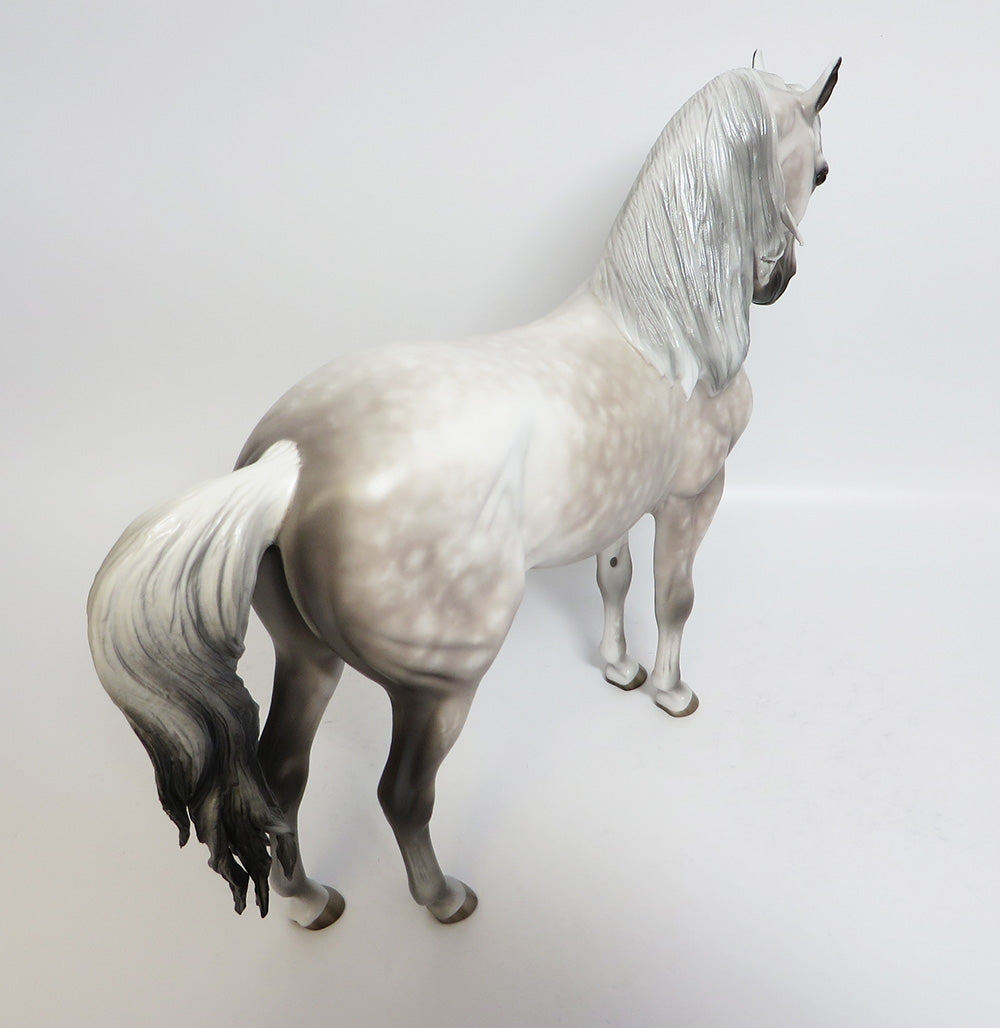 ARTIMIS GREY~OOAK STAR DAPPLE ANDALUSIAN MODEL HORSE BY SHERYL LEISURE 11/13/17