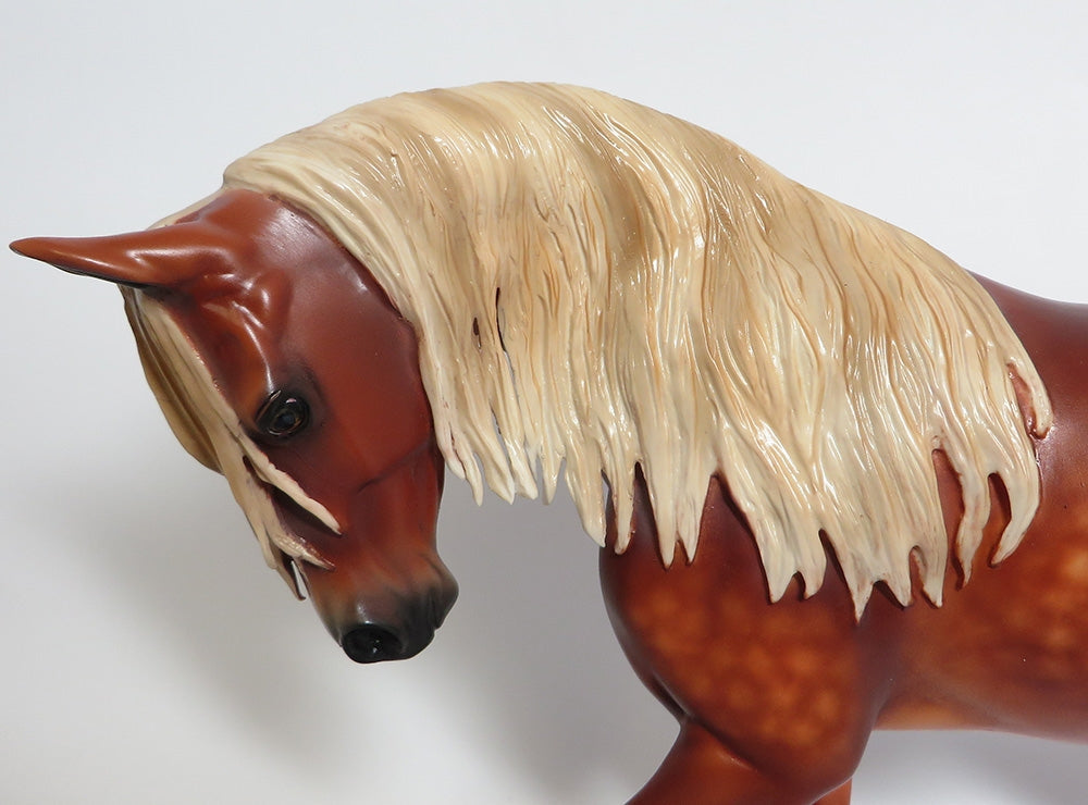 HOT TO TROT-OOAK CUSTOM DAPPLE CHESTNUT MODEL HORSE PAINTED BY SHERYL LEISURE