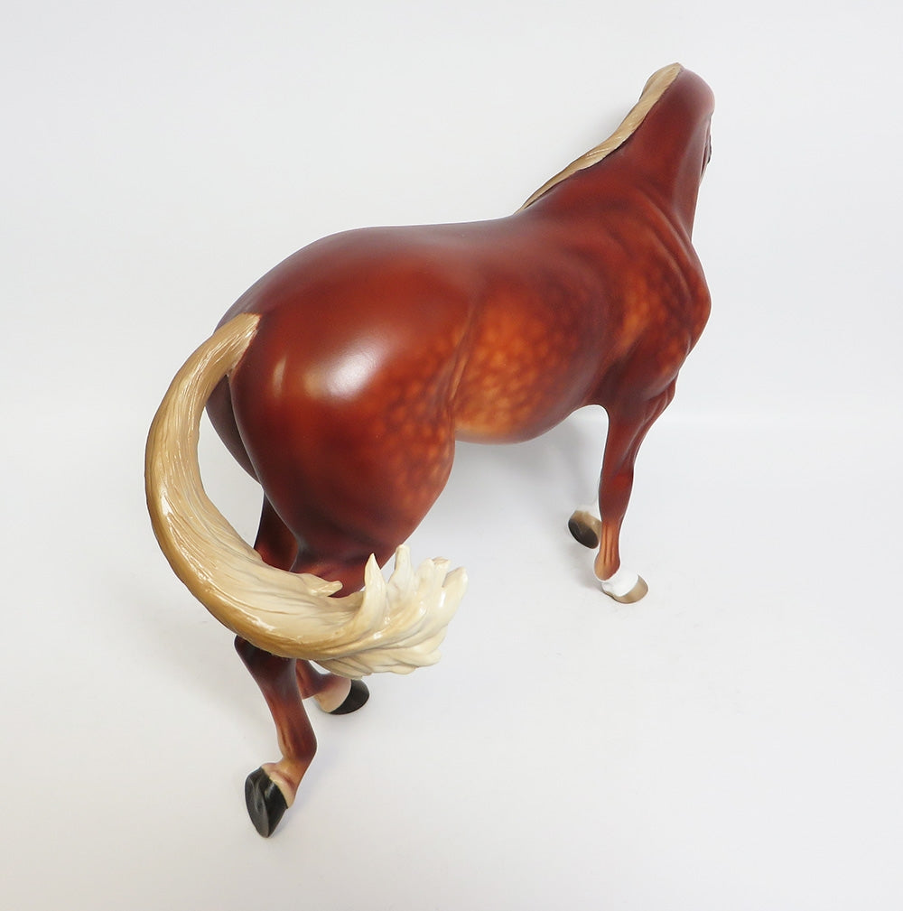 HOT TO TROT-OOAK CUSTOM DAPPLE CHESTNUT MODEL HORSE PAINTED BY SHERYL LEISURE