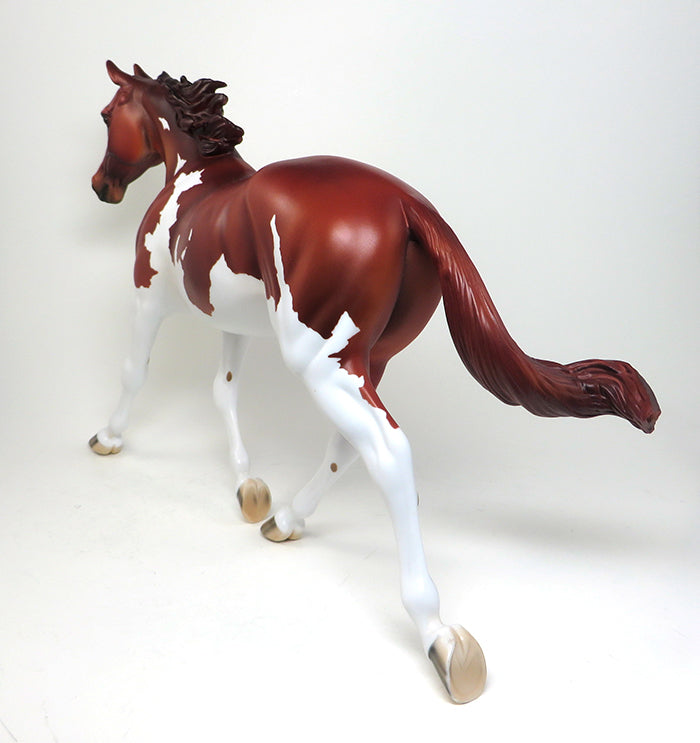 SMOKE N BANDITO-LE-4-CHESTNUT PAINT PALOUSE MODEL HORSE 12/30