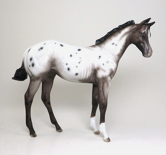 ring in the new year varnish roan