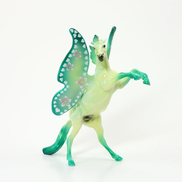 I LOVE GREEN - OOAK Rearing Model Horse Chip Green Butterfly - 6/15