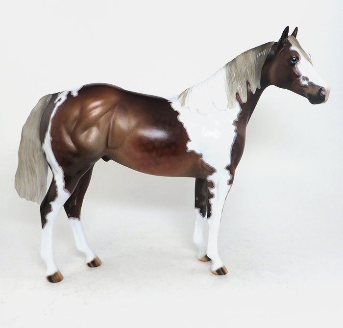 ISH Model Horse