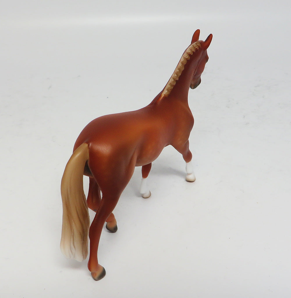 MERRIMACK-LE.2 DAPPLED CHESTNUT WARMBLOOD CHIP MODEL HORSE BY SHERYL LEISURE 5/11/17