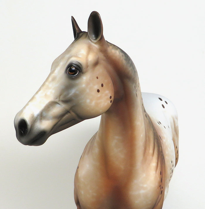 ISH Model Horse