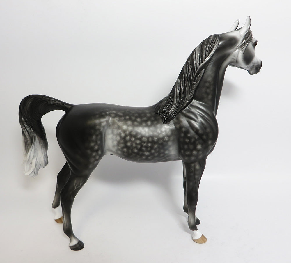 MAGIC EIGHTBALL-OOAK STAR DAPPLE GREY ARABIAN MODEL HORSE BY SHERYL LEISURE 11/21/17