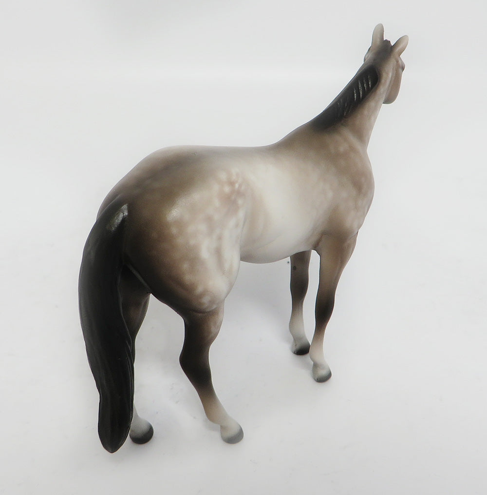 JIMMY CHOO-OOAK DAPPLE GREY QUARTER HORSE CHIPS MODEL HORSE 5/10