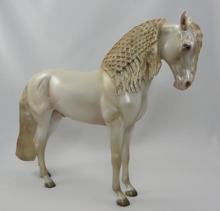 MAJOR FLY BY - OOAK PERLINO IBERIAN by CAROLINE BOYDSTON  - 9/24