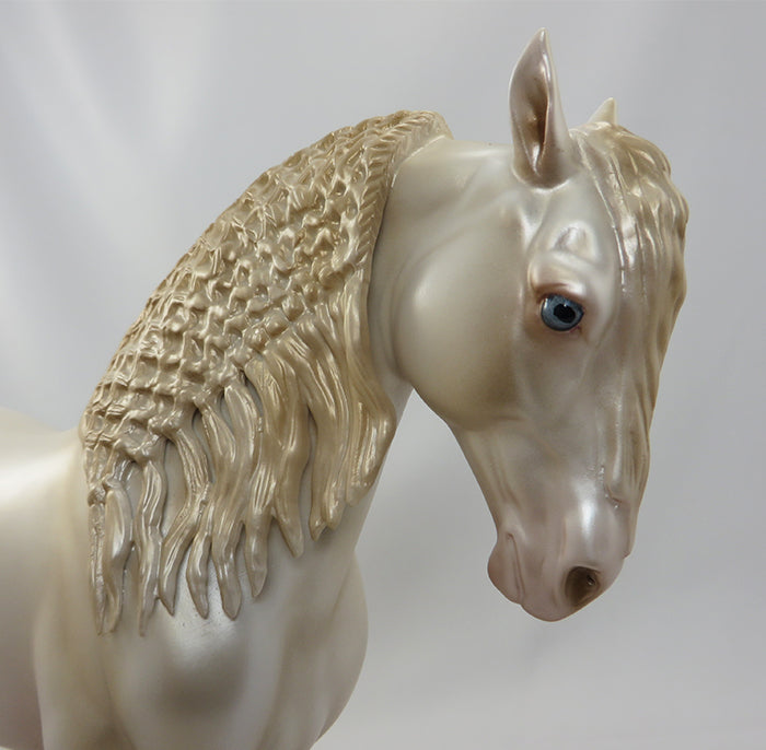 MAJOR FLY BY - OOAK PERLINO IBERIAN by CAROLINE BOYDSTON  - 9/24