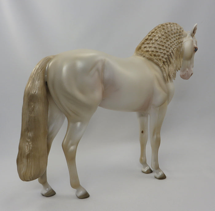 MAJOR FLY BY - OOAK PERLINO IBERIAN by CAROLINE BOYDSTON  - 9/24