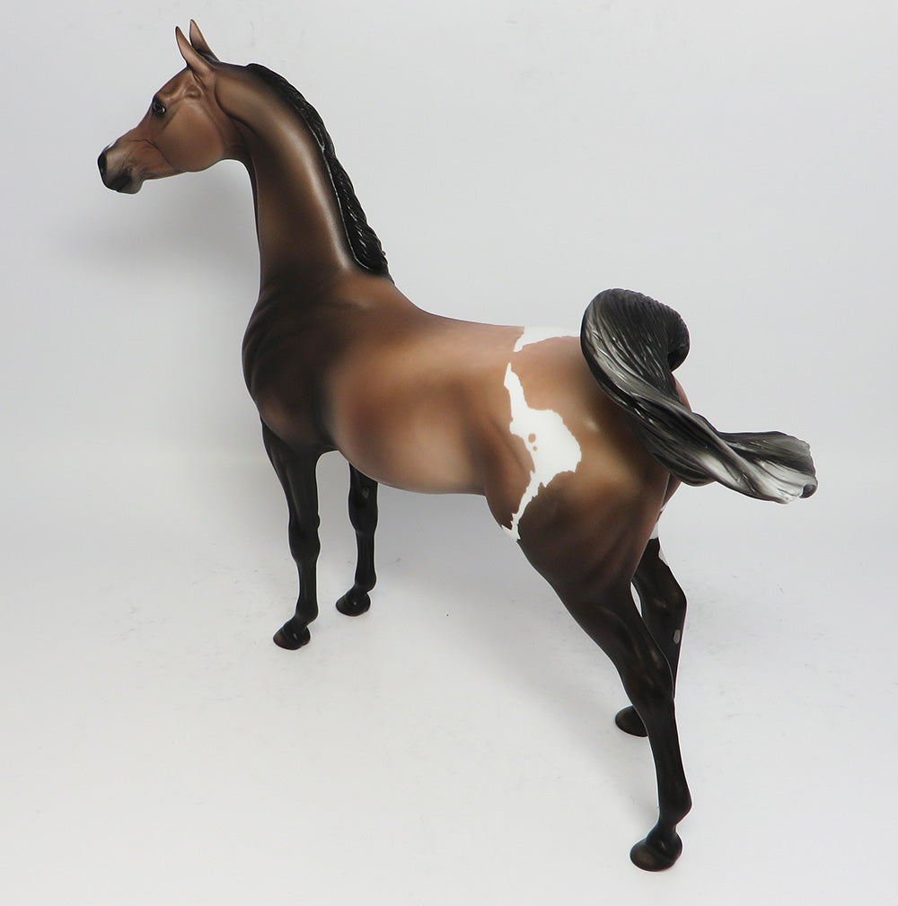 WALDORF-OOAK MOUSEY BROWN ARABIAN PINTO MODEL HORSE 05/08/17