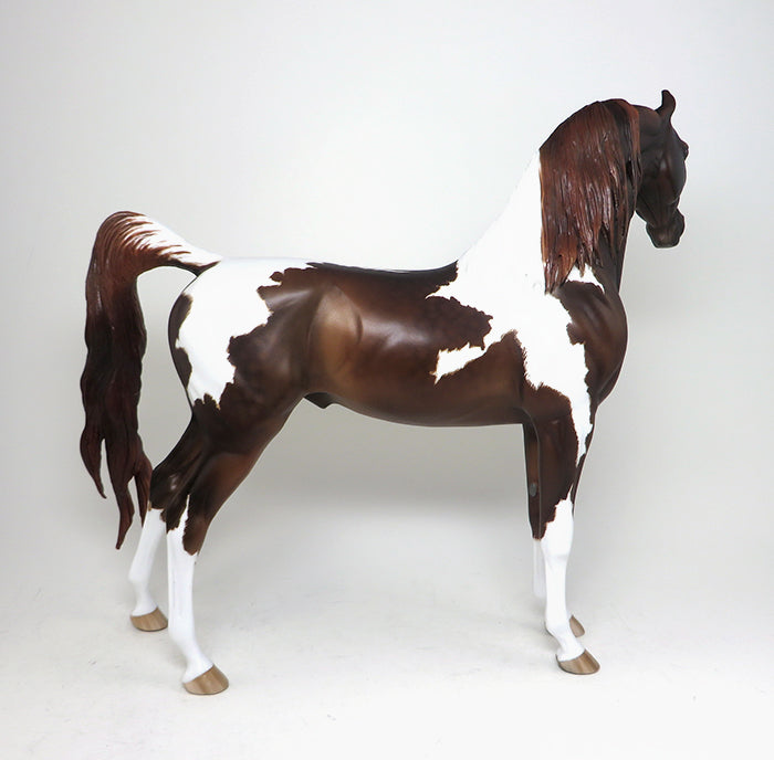 arabian model horse going global