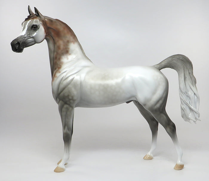 ARABIAN MODEL HORSE 