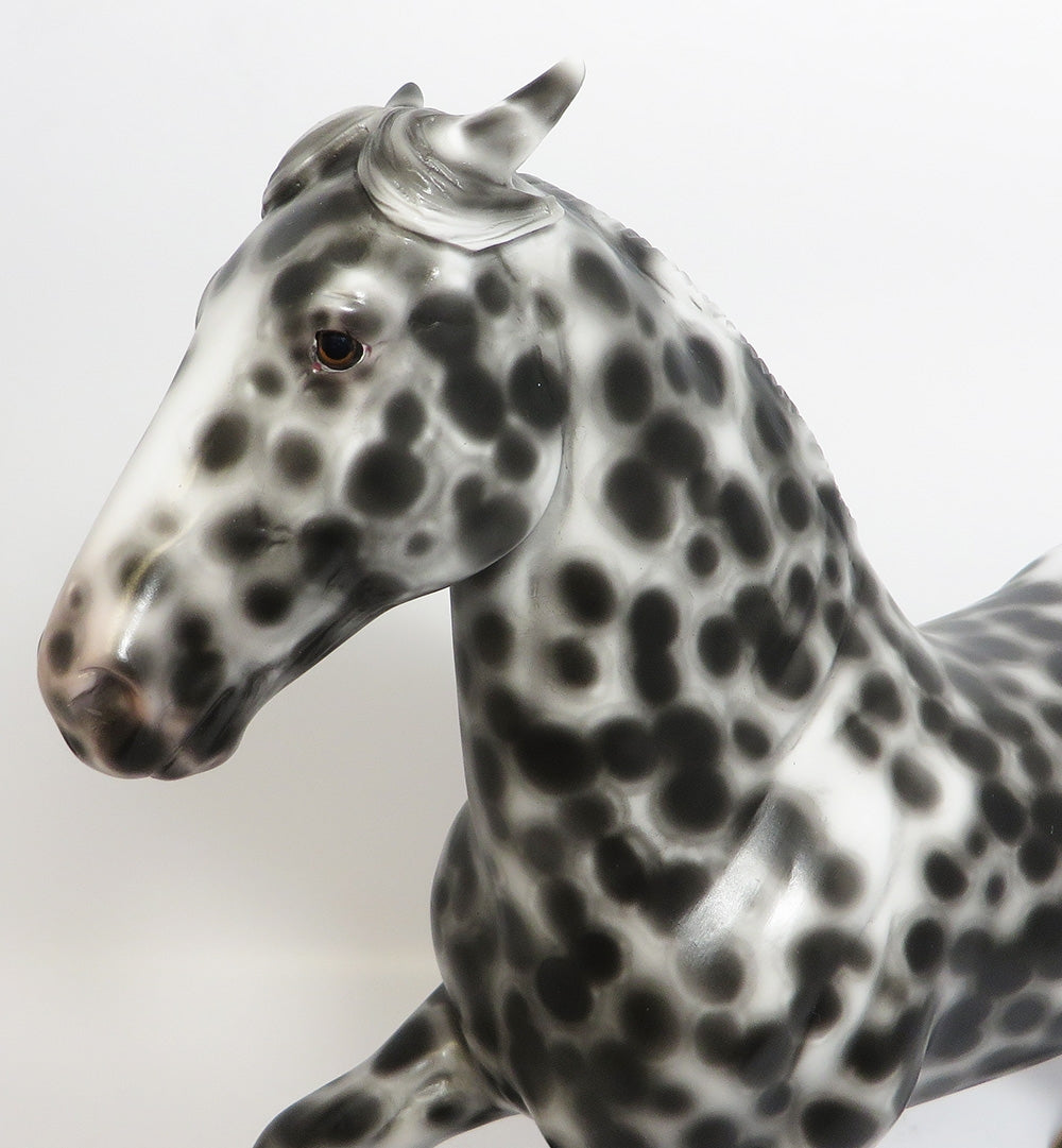 WHAMO-OOAK BLACK LEOPARD CUSTOM TROTTING DRAFTER BY SHERYL LEISURE MODEL HORSE WHS 2017