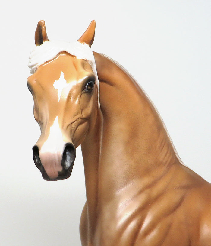 RAINBOW GATHERER - OOAK DAPPLED PALOMINO ARABIAN MODEL HORSE - 1/15