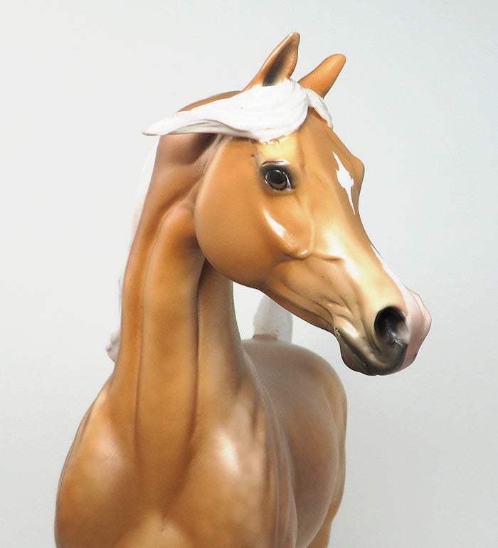 RAINBOW GATHERER - OOAK DAPPLED PALOMINO ARABIAN MODEL HORSE - 1/15
