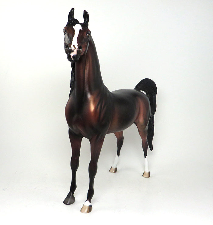 THE GLADIATOR - OOAK DAPPLED BAY ARABIAN MODEL HORSE - 1/14