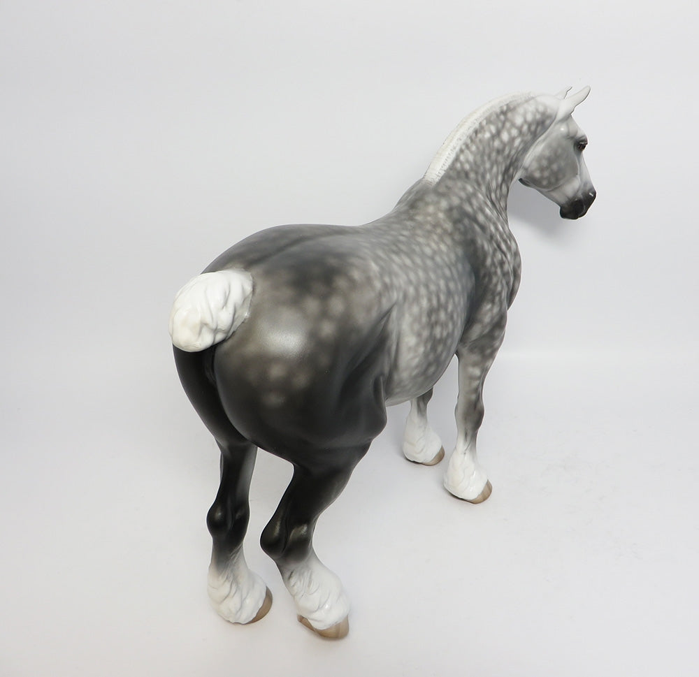 GINNY-OOAK STAR DAPPLE GREY BUNNY BY SHERYL LEISURE MODEL HORSE WHS 2017