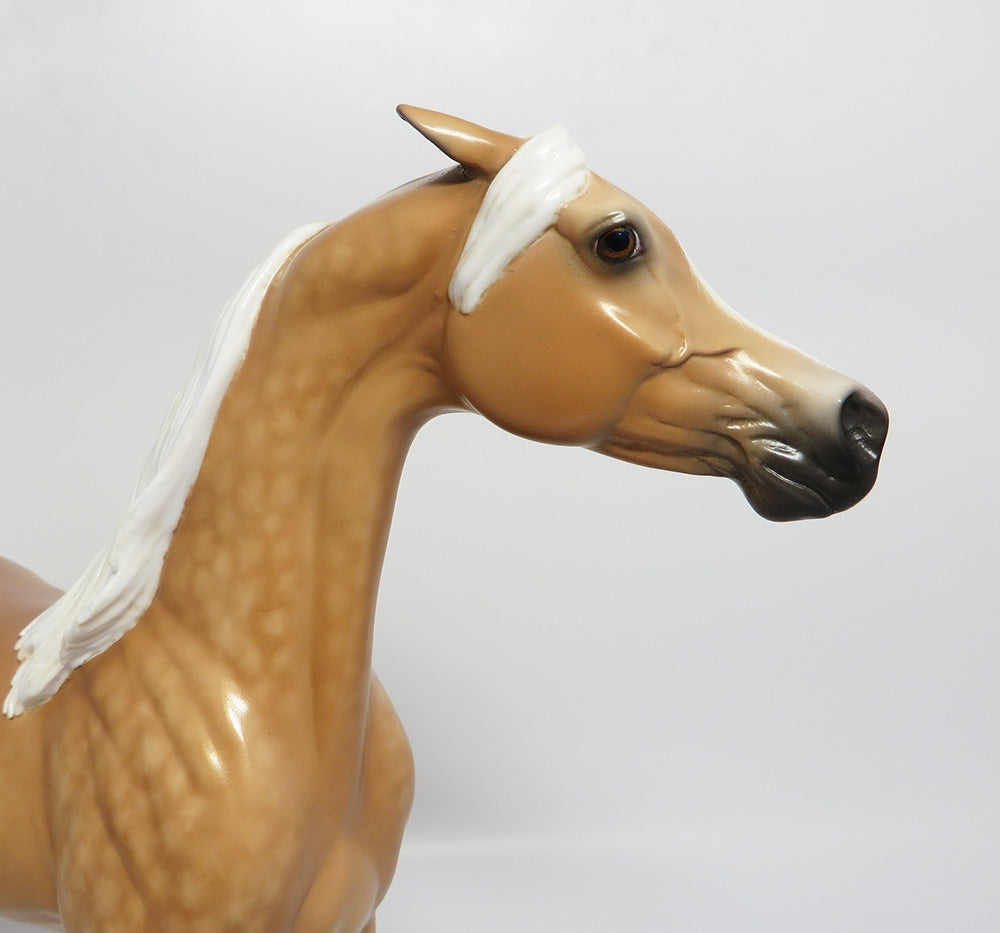 WIFFLE-OOAK CUSTOM DAPPLE PALOMINO ARABIAN MODEL HORSE BY SHERYL LEISURE  WHS 2017
