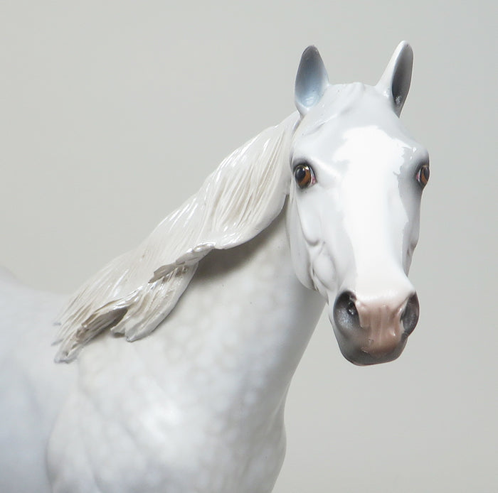 IRON MIKE - OOAK DAPPLE GREY ISH MODEL HORSE - 1/14