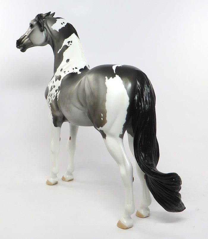 MR. PISSY-OOAK DAPPLE GREY PAINT MODEL HORSE 7/15